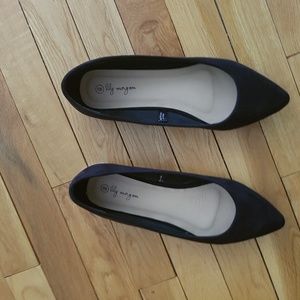 Lily Morgan Suede Black Flats